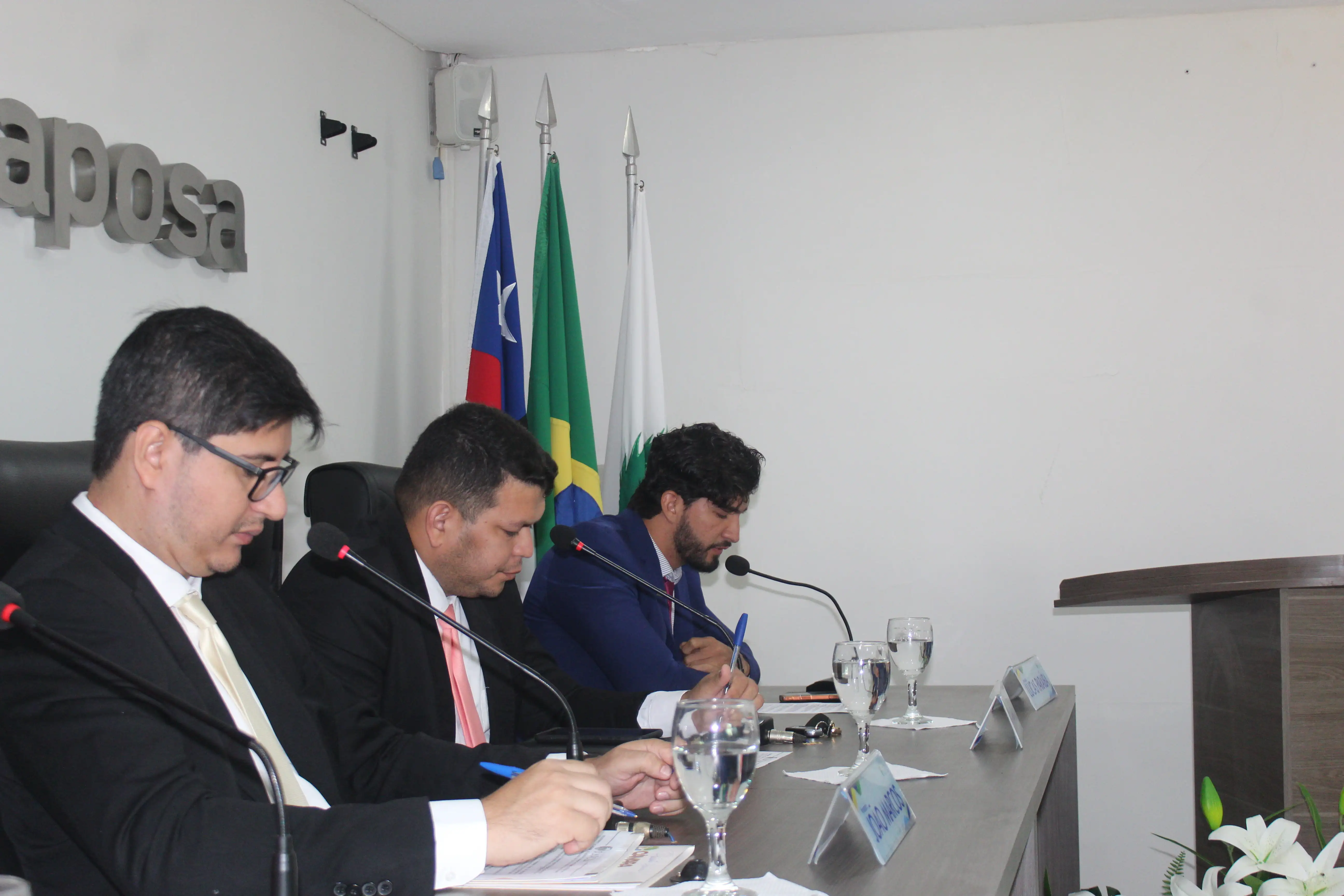 Foto 6 – Câmara de Raposa debate impacto de bloqueio no FPM e aprecia propostas voltadas à infraestrutura, saúde e segurança