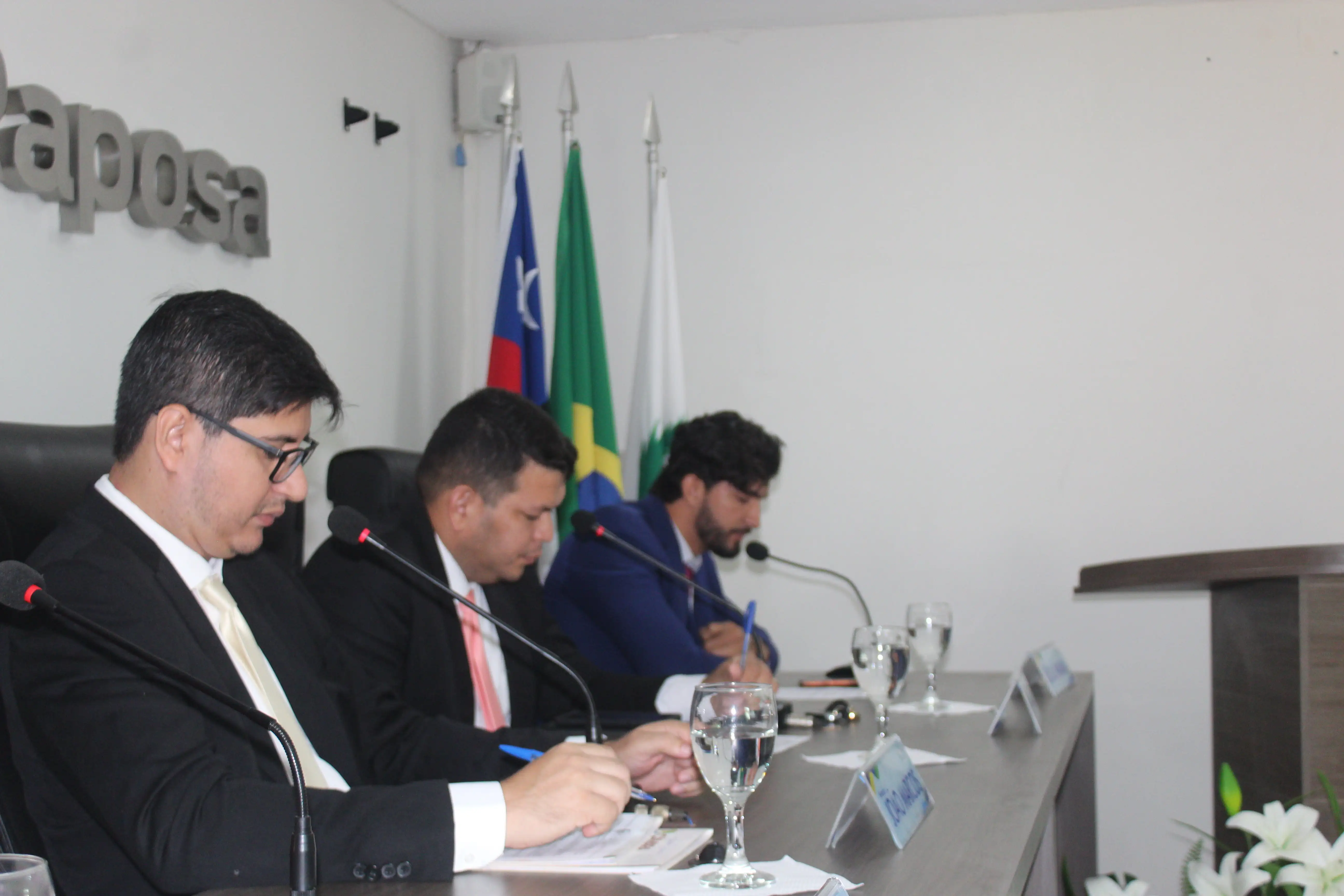 Foto 7 – Câmara de Raposa debate impacto de bloqueio no FPM e aprecia propostas voltadas à infraestrutura, saúde e segurança