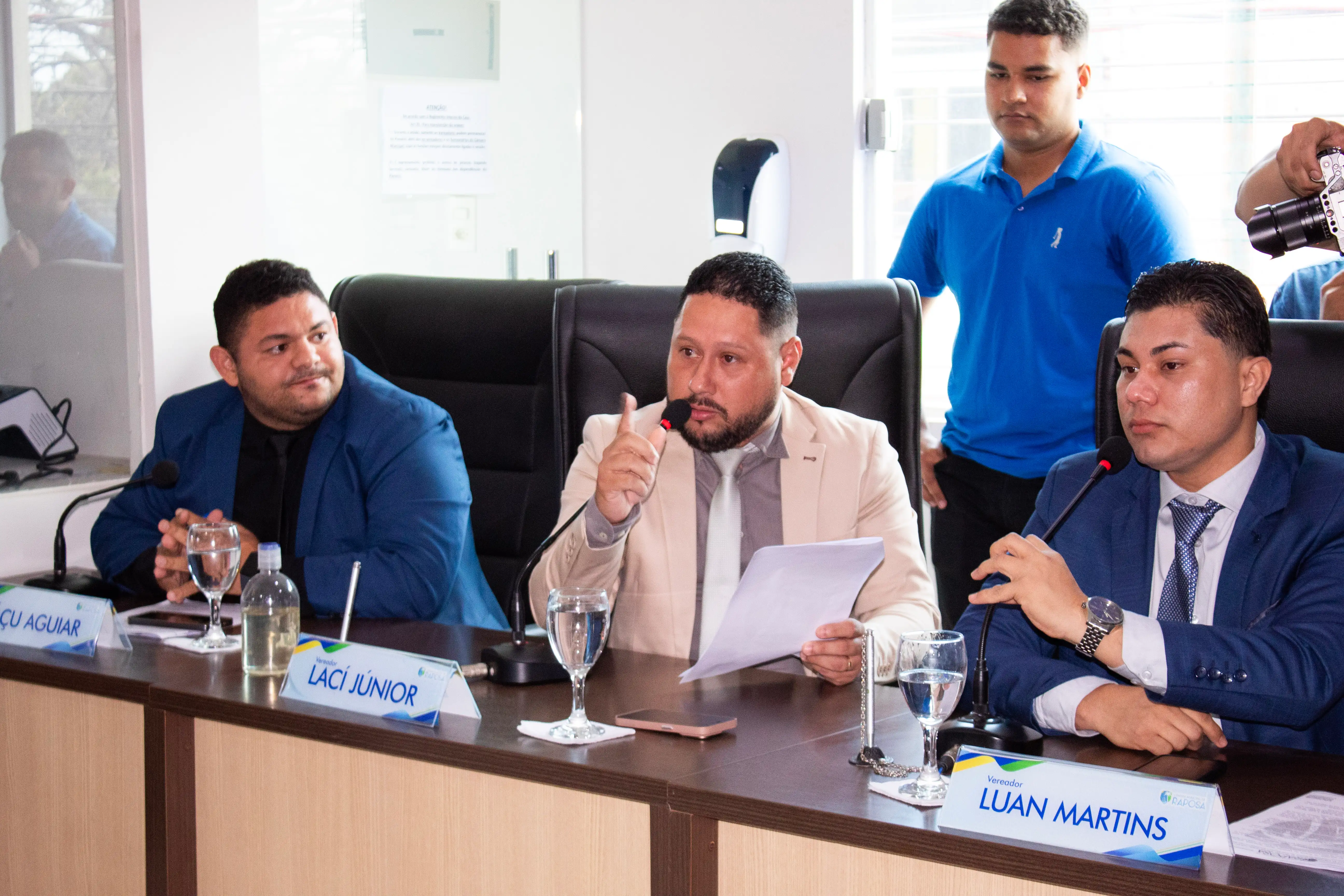 Foto 3 – Câmara de Raposa realiza XXII Sessão Ordinária com foco em infraestrutura, serviços e valorização da comunidade